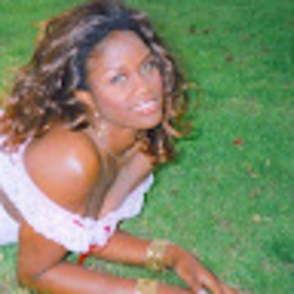 Meet your Posher, Keshia